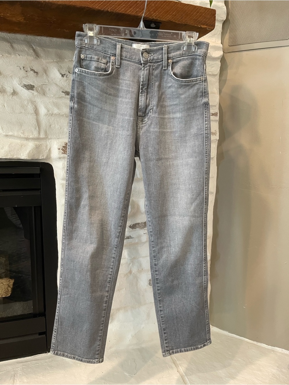 7 For All Mankind High Waist Cropped Straight Jeans Size 28